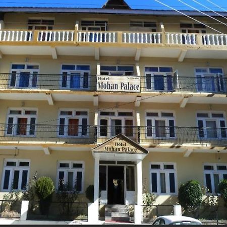 Hotel Mohan Palace Manāli Exteriér fotografie